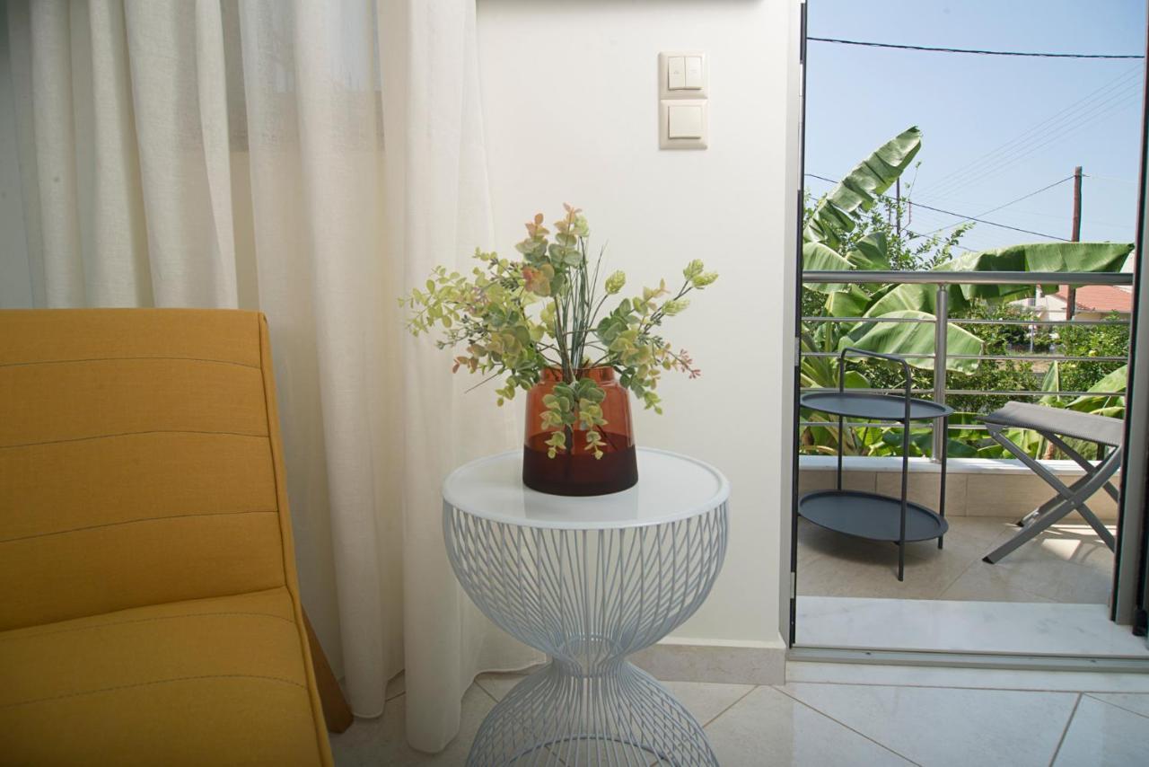 Spectacular Apartment Near Dance Hall/Center Kalamata Exterior photo