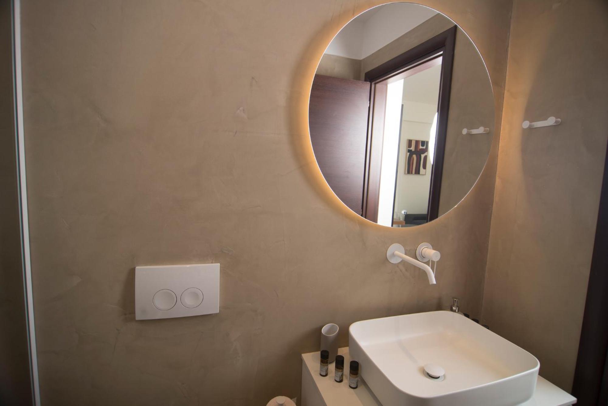 Spectacular Apartment Near Dance Hall/Center Kalamata Exterior photo